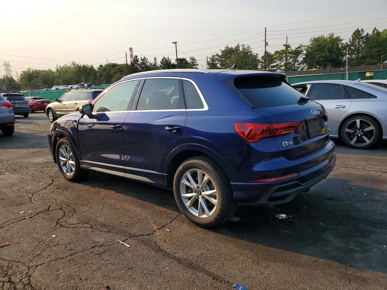 2024 Audi Q3 Premium Plus S Line 45 - Фото 2