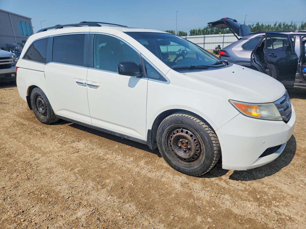 2011 Honda Odyssey Exl - Image 4