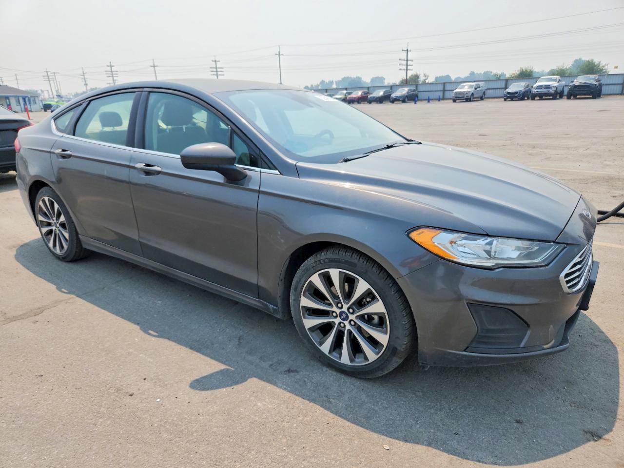 2019 Ford Fusion Se - Фото 4
