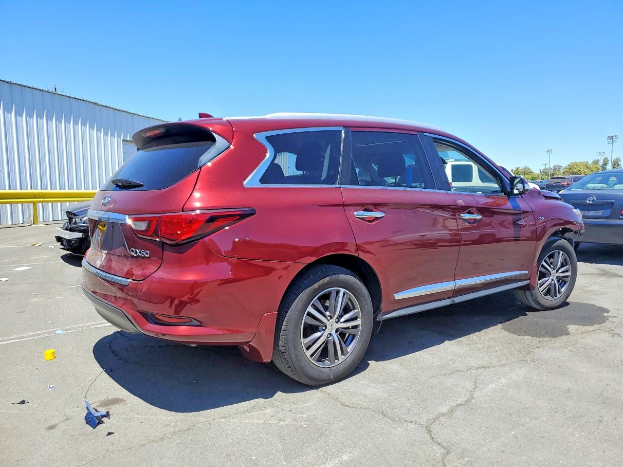 2019 Infiniti Qx60 Luxe - Image 3