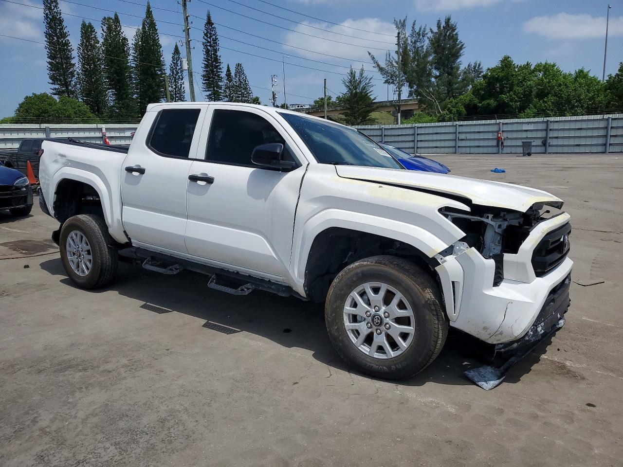 2025 Toyota Tacoma Sr - Фото 4