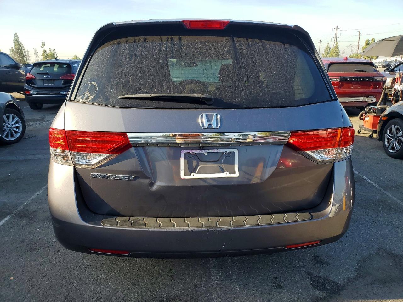 2015 Honda Odyssey Ex - Image 6