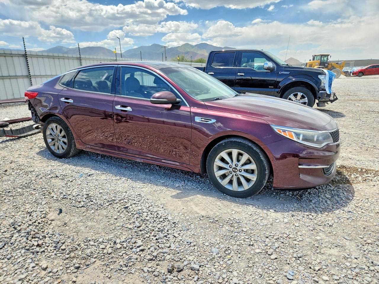 2016 Kia Optima Ex - Image 4