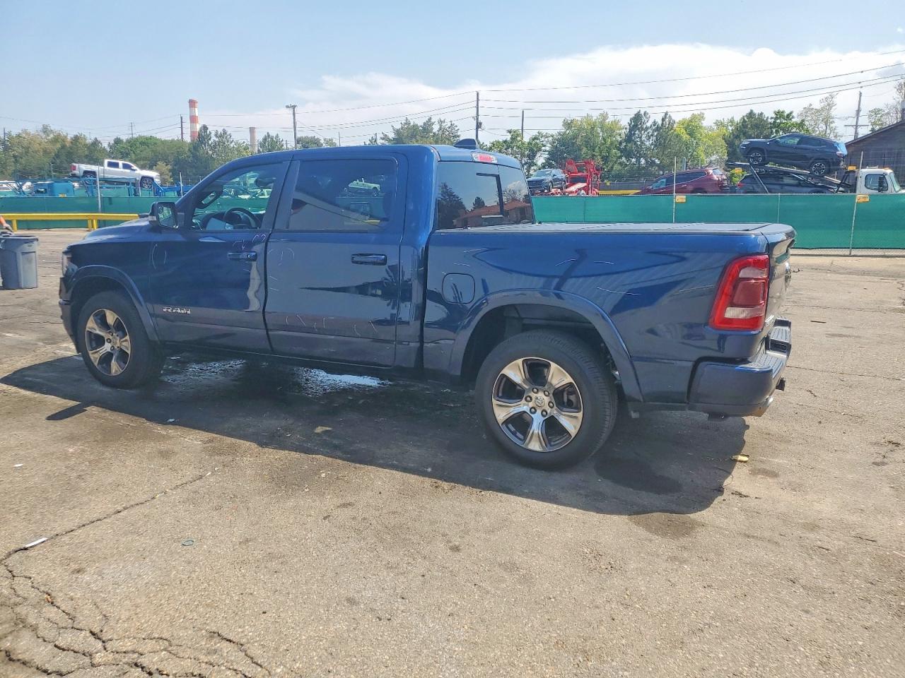 2019 Ram 1500 Laramie - Фото 2