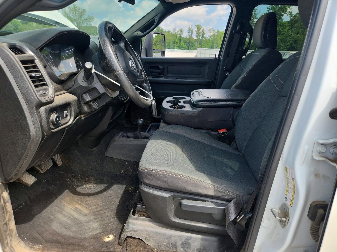 2023 Ram 3500 Tradesman - Фото 7