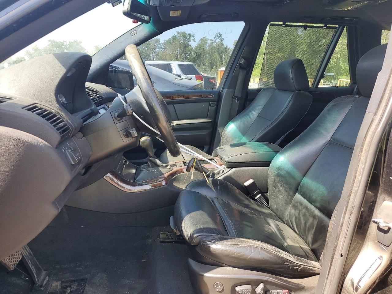 2002 BMW X5 4.6Is - Фото 7