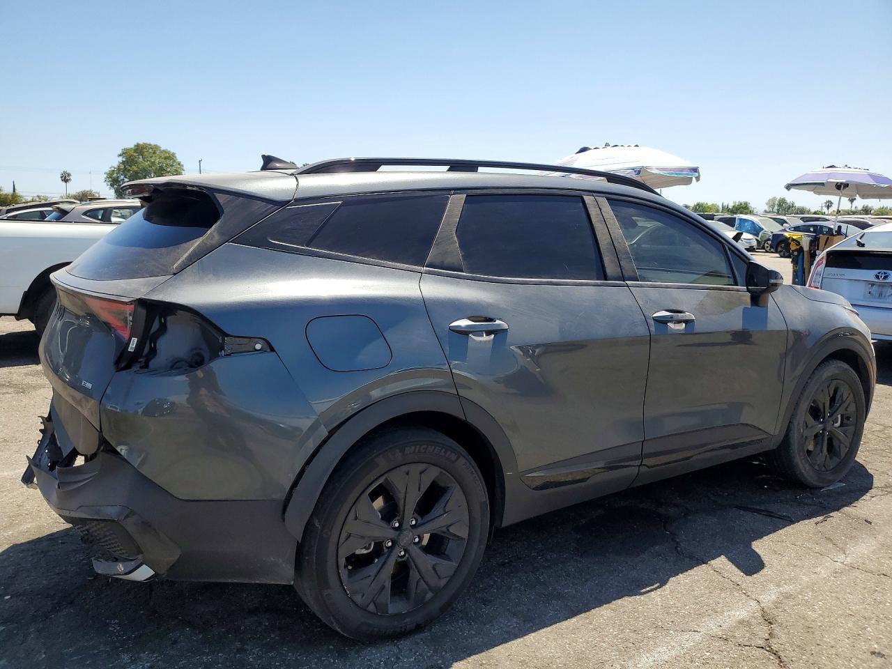 2025 Kia Sportage X Line - Image 3