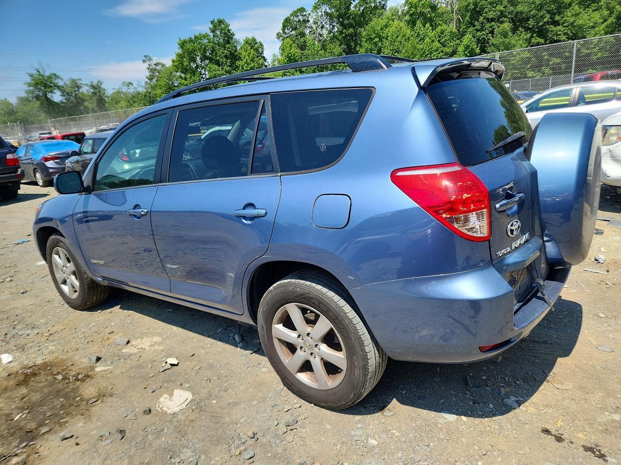 2007 Toyota Rav4 Limited - Image 2