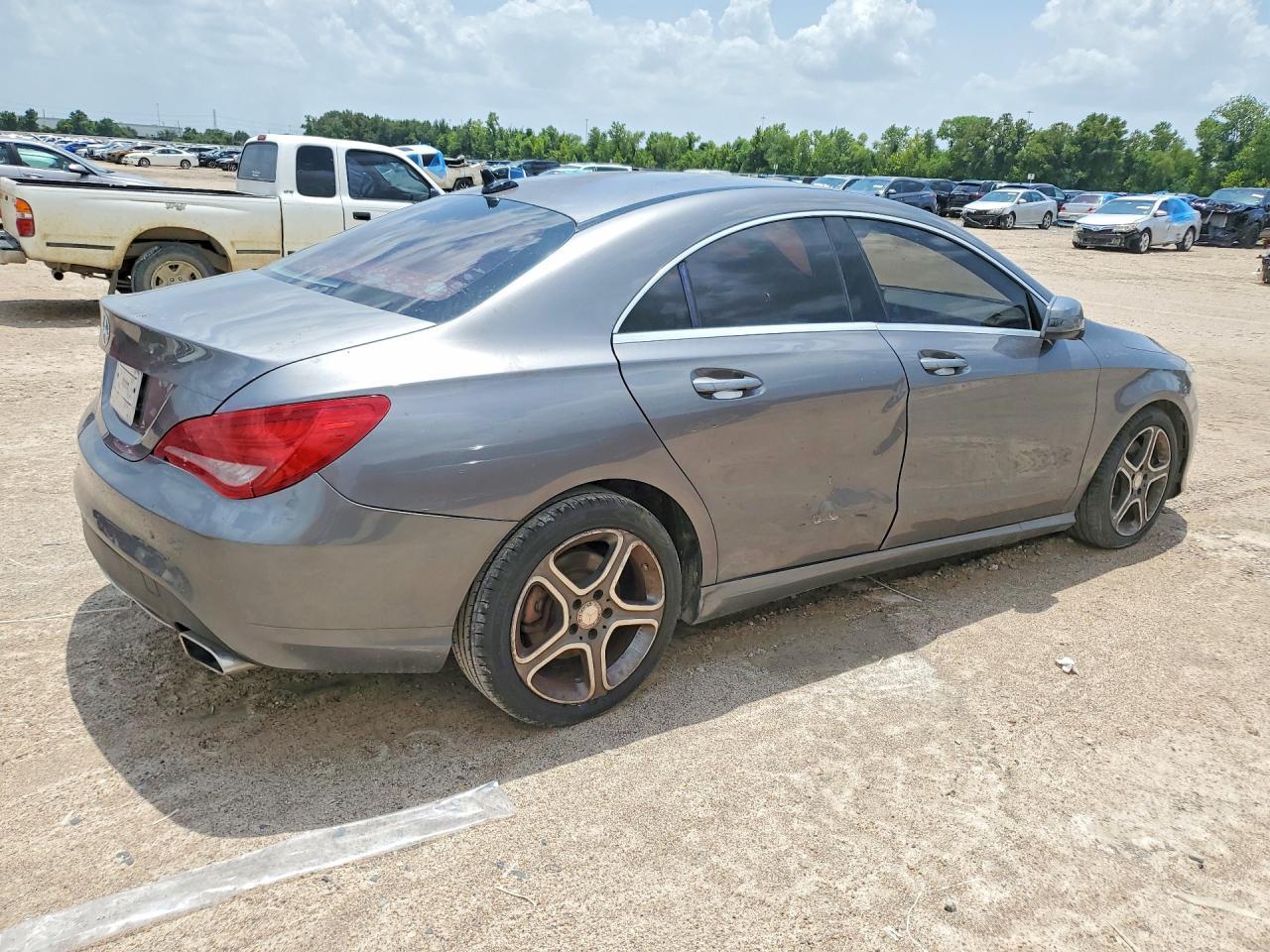 2014 Mercedes-Benz Cla 250 - Фото 3