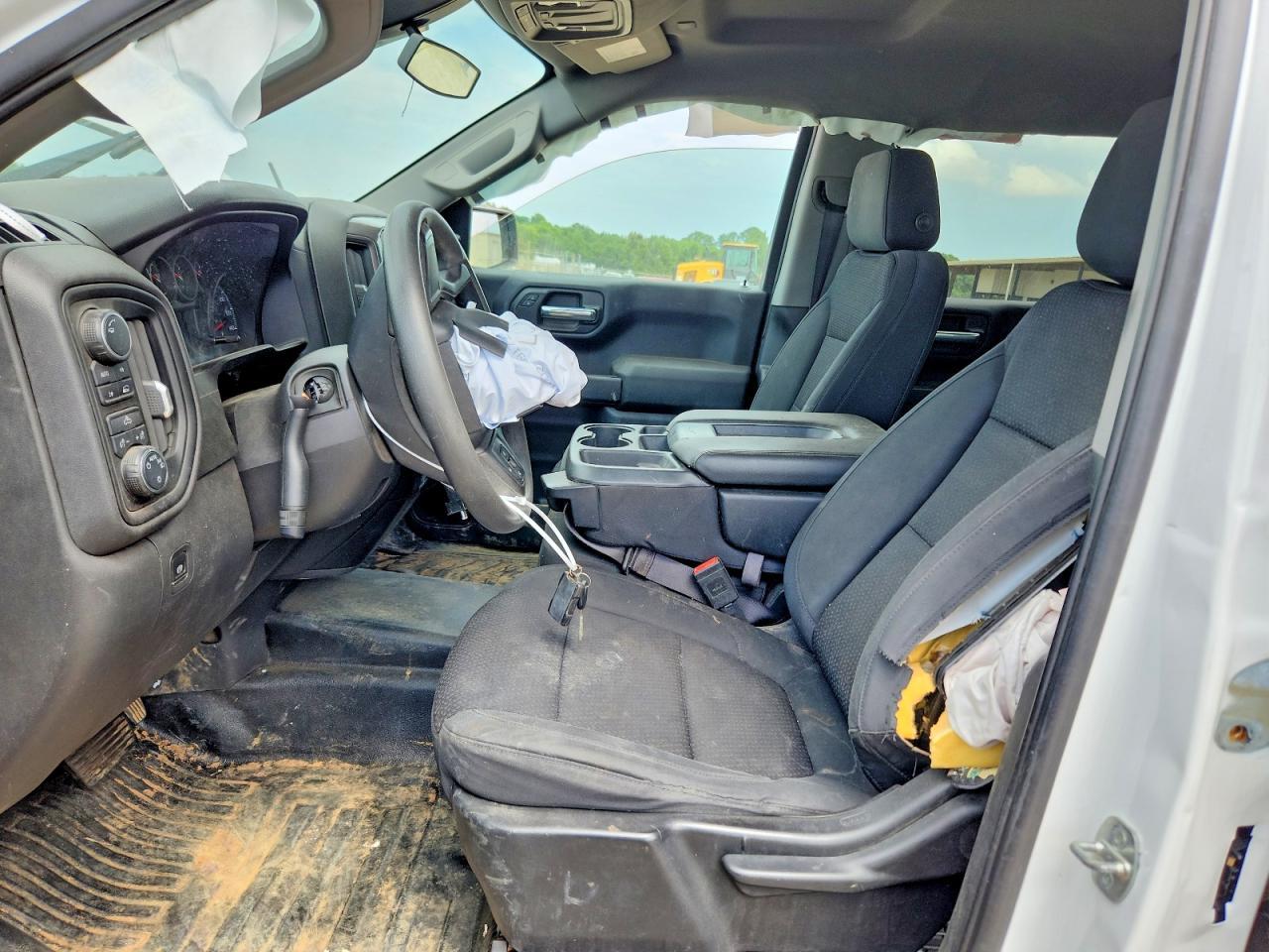 2020 Chevrolet 1500 - Image 7