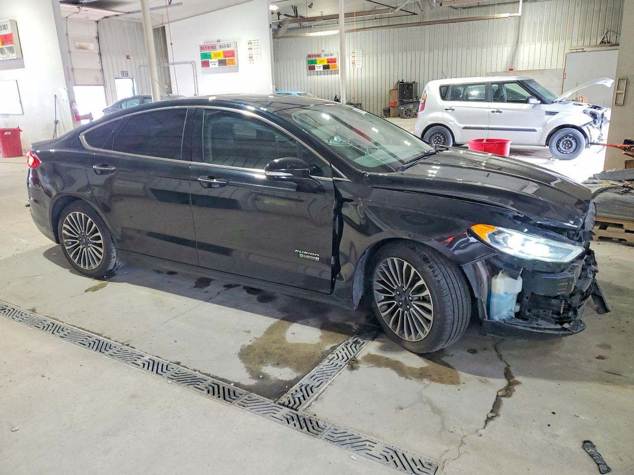 2017 Ford Fusion Se Phev - Image 4