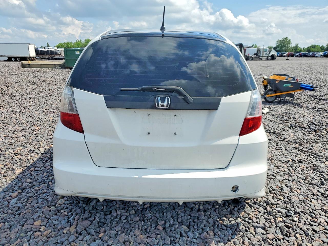 2012 Honda Fit - Фото 6