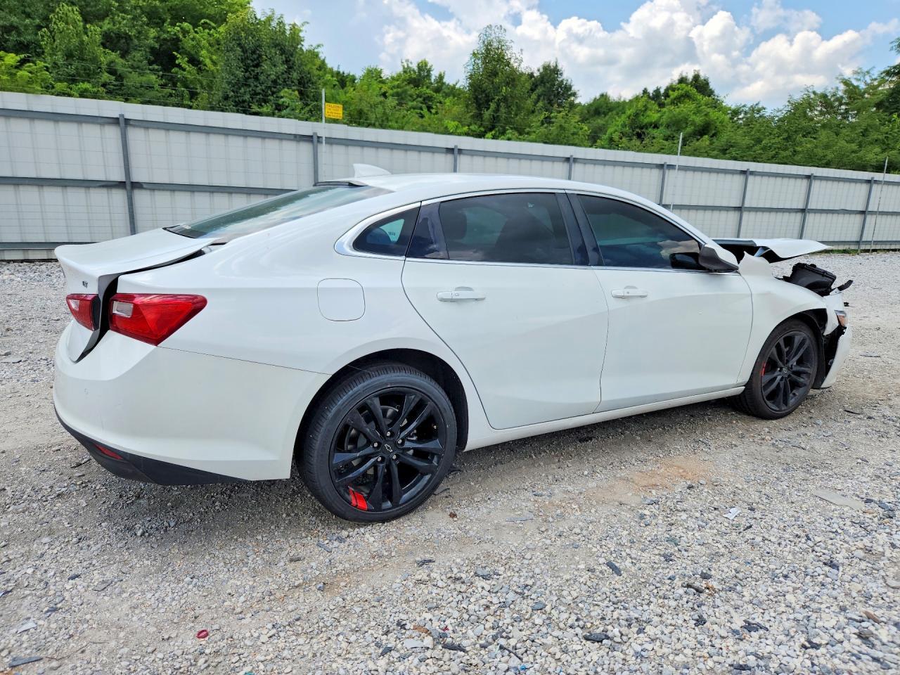 2024 Chevrolet Malibu Lt - Фото 3