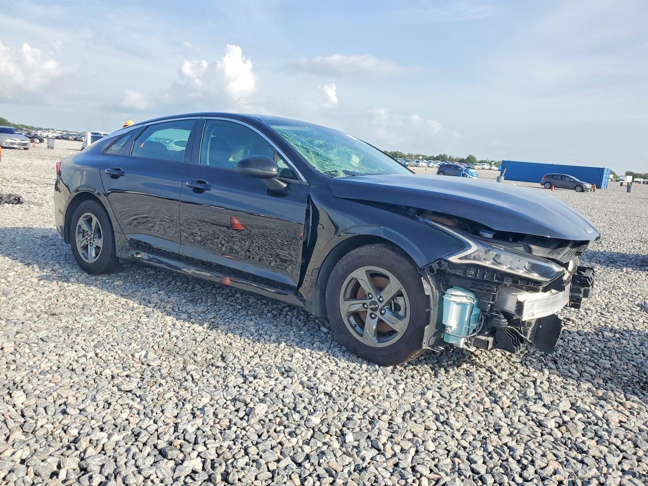 2023 Kia K5 Lxs - Image 4