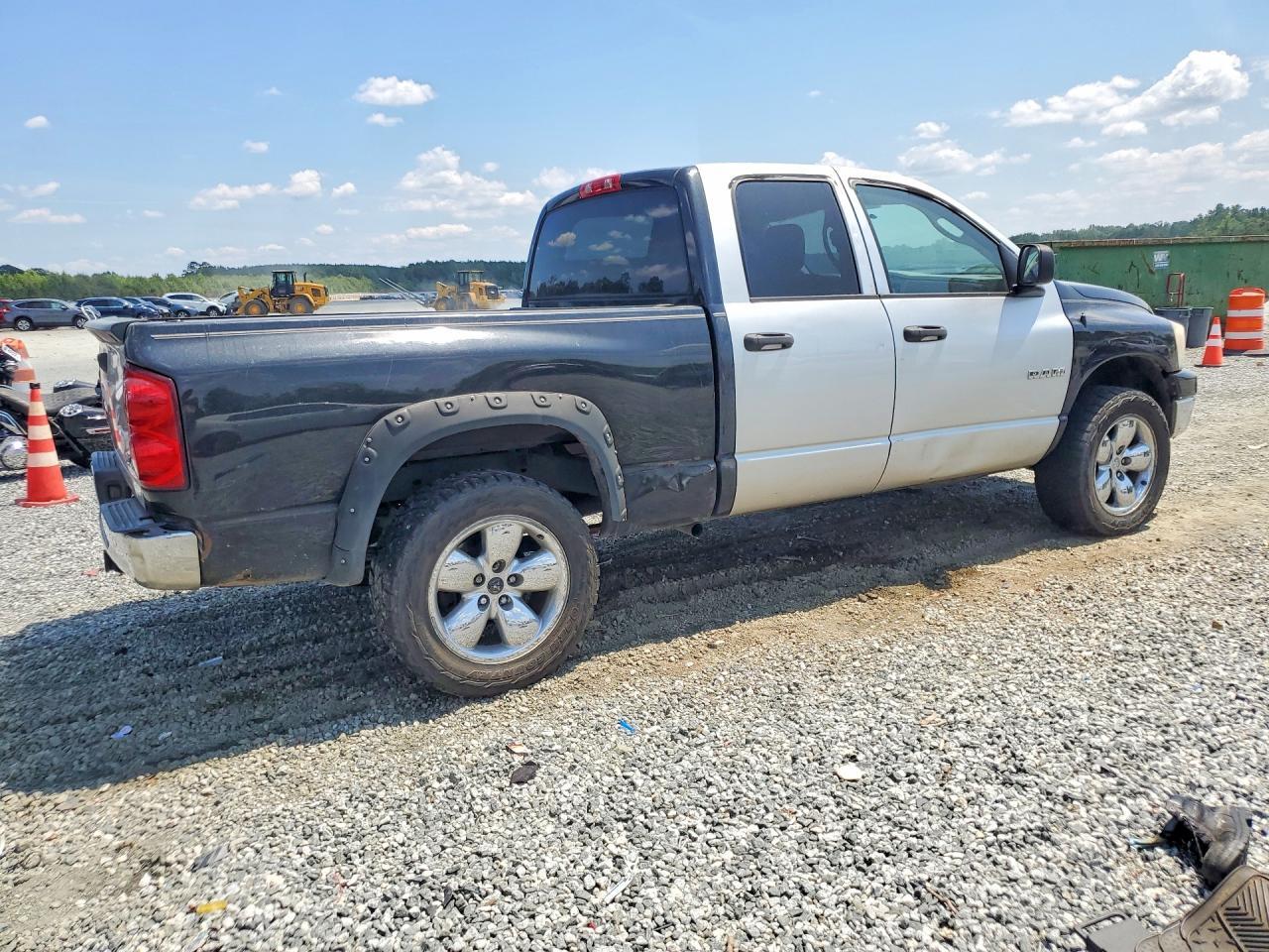 2007 Dodge Ram 1500 St - Image 3
