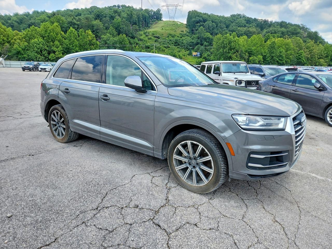 2017 Audi Q7 Premium Plus - Фото 4
