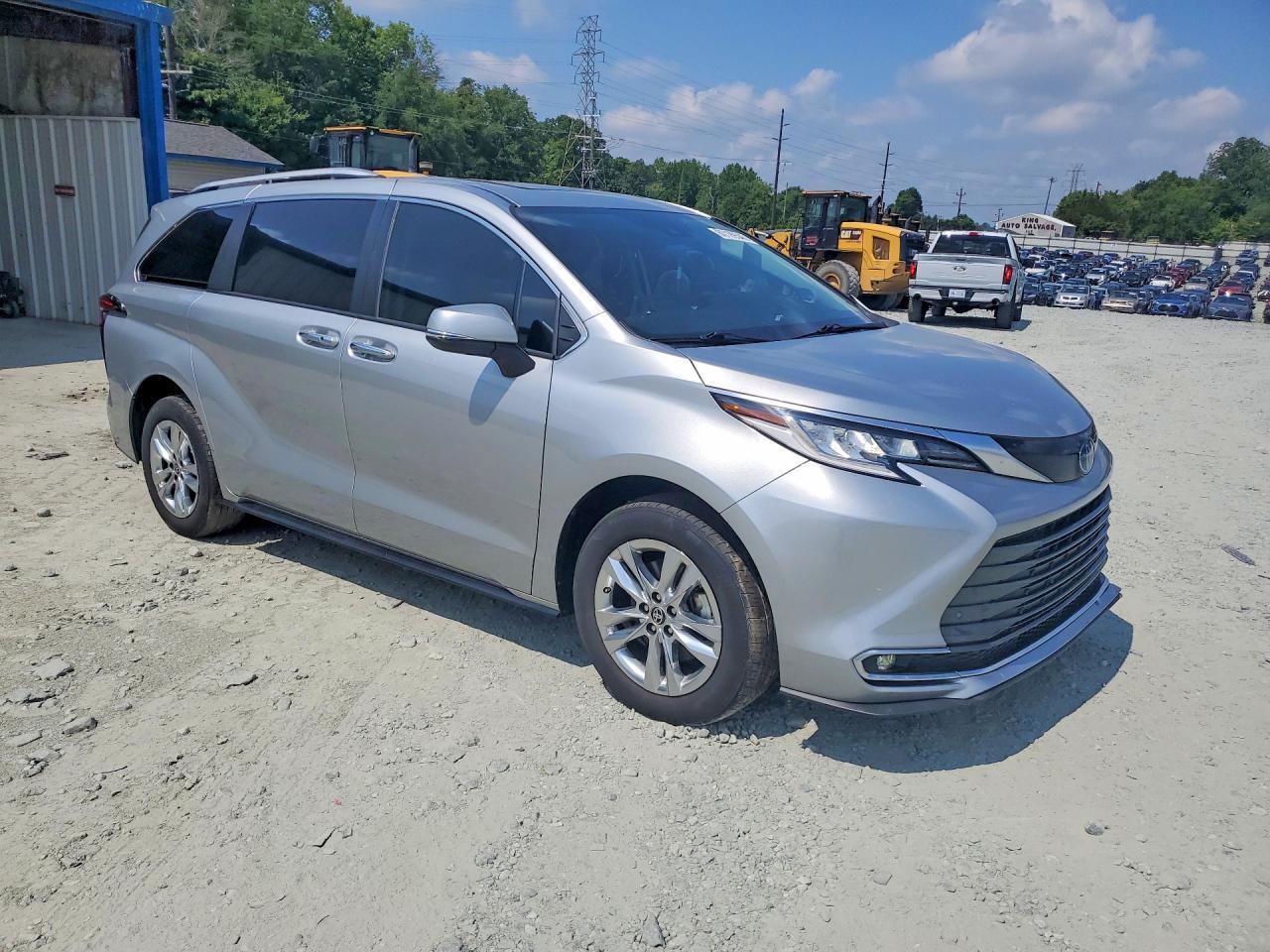 2023 Toyota Sienna - Фото 4