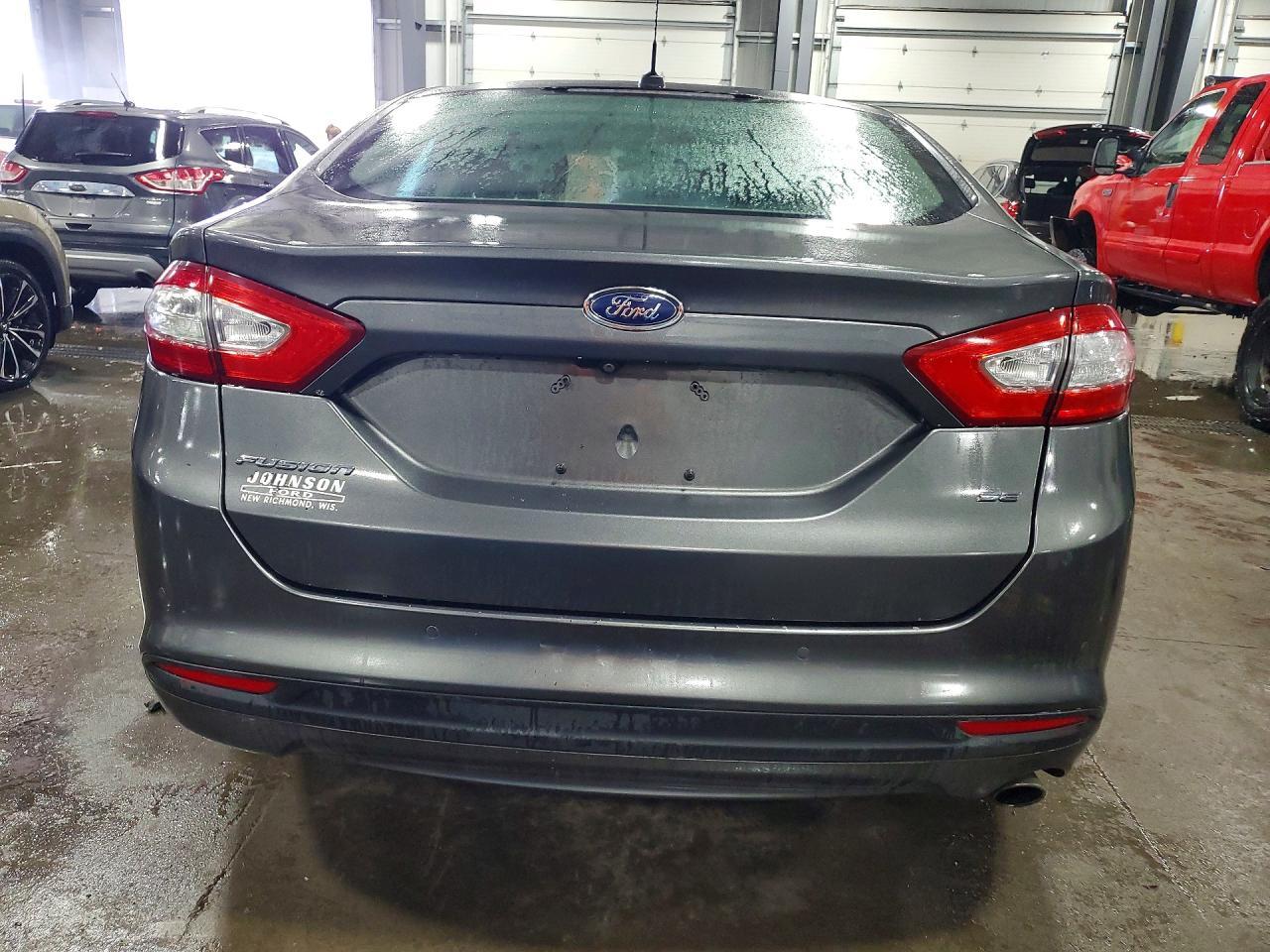 2015 Ford Fusion Se - Фото 6