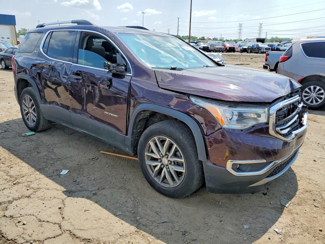 2017 GMC Acadia Sle - Image 4