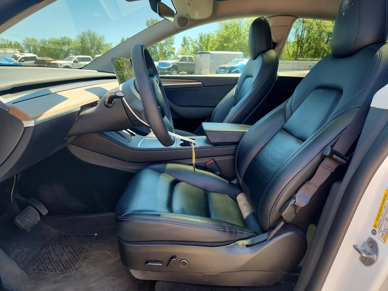 2022 Tesla Model Y - Image 7