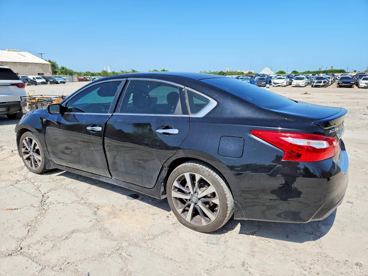 2016 Nissan Altima 2.5 Sr - Фото 2