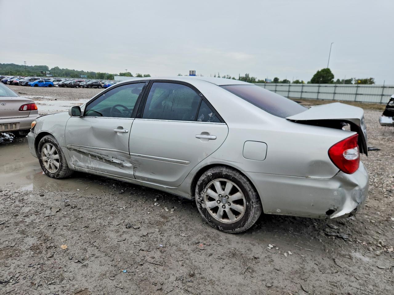 2004 Toyota Camry Xle V6 - Фото 2