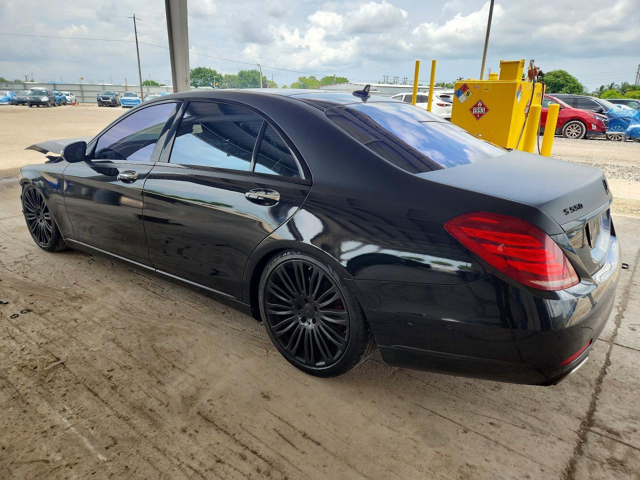 2017 Mercedes-Benz S 550 4Matic - Image 2