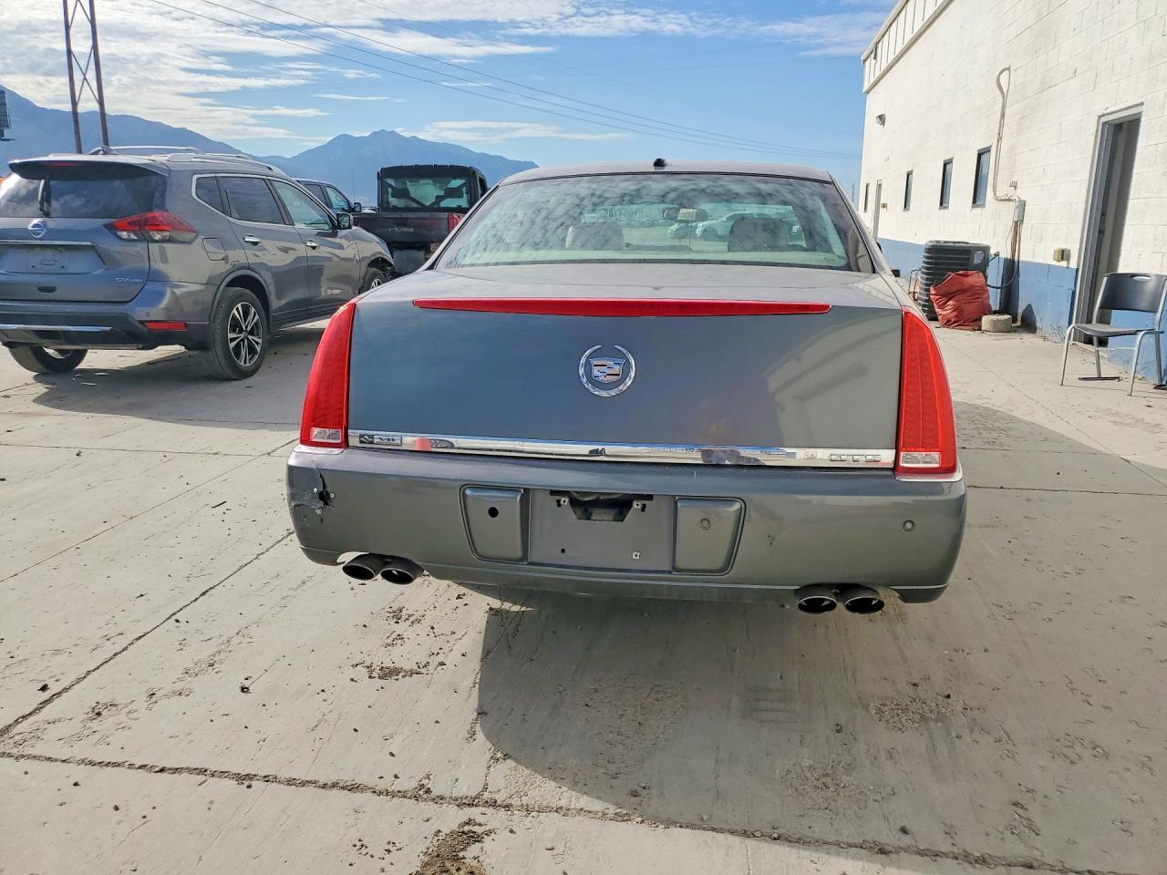 2006 Cadillac Dts - Image 6