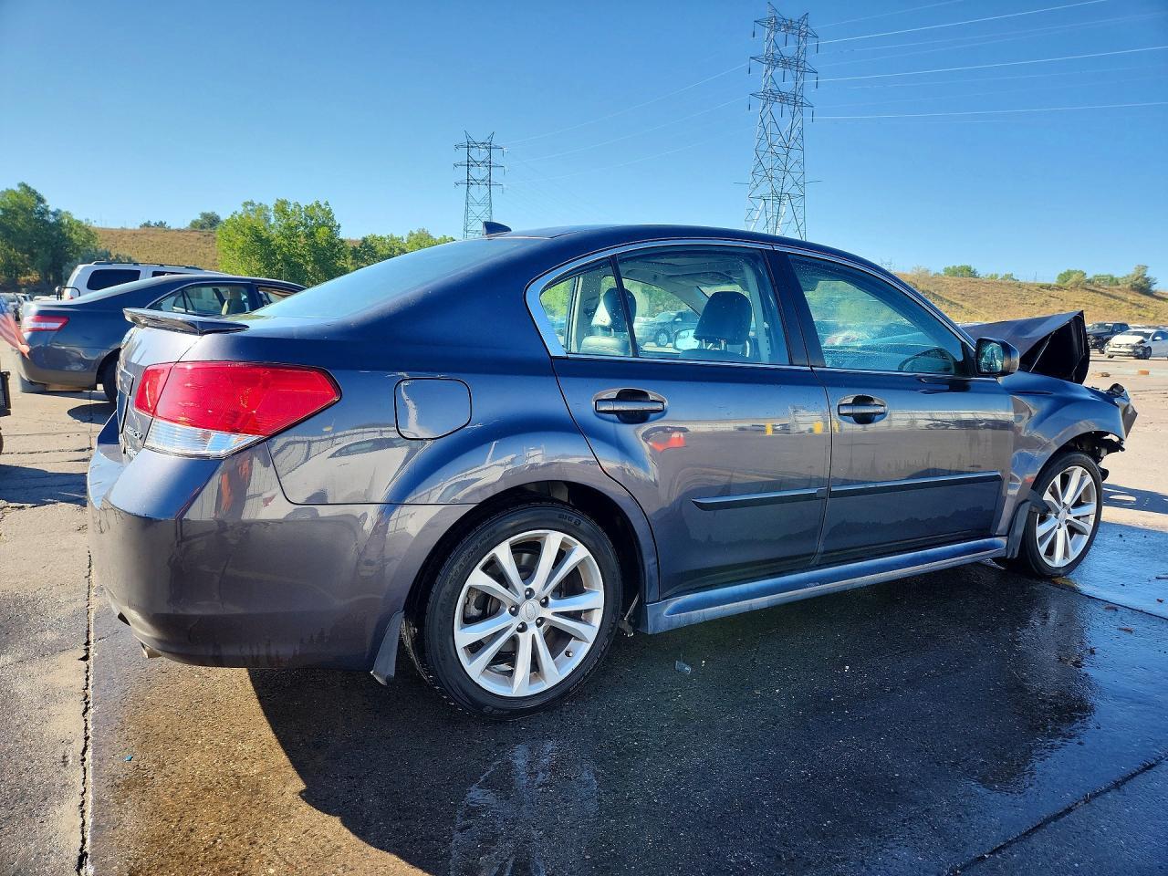 2013 Subaru Legacy 3.6R Limited - Image 3