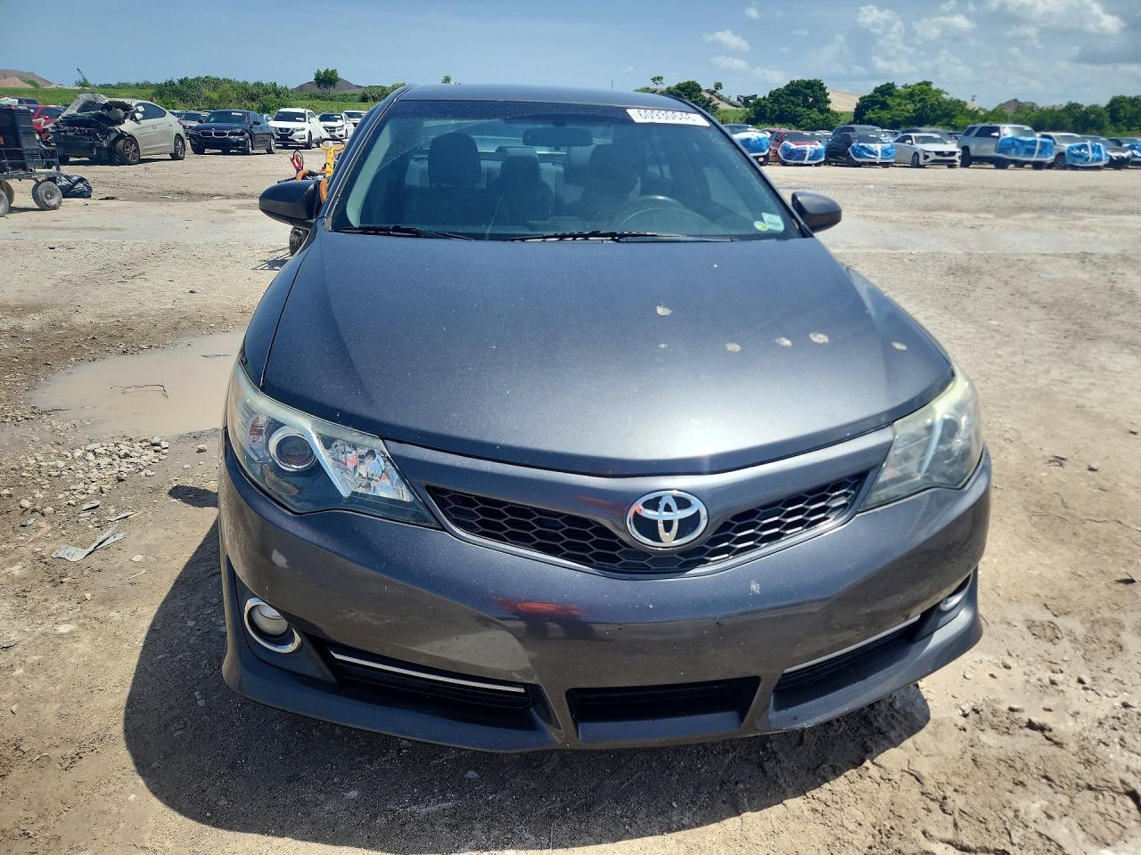 2012 Toyota Camry Le - Image 5