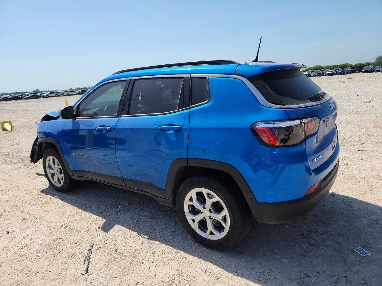 2024 Jeep Compass Latitude - Фото 2