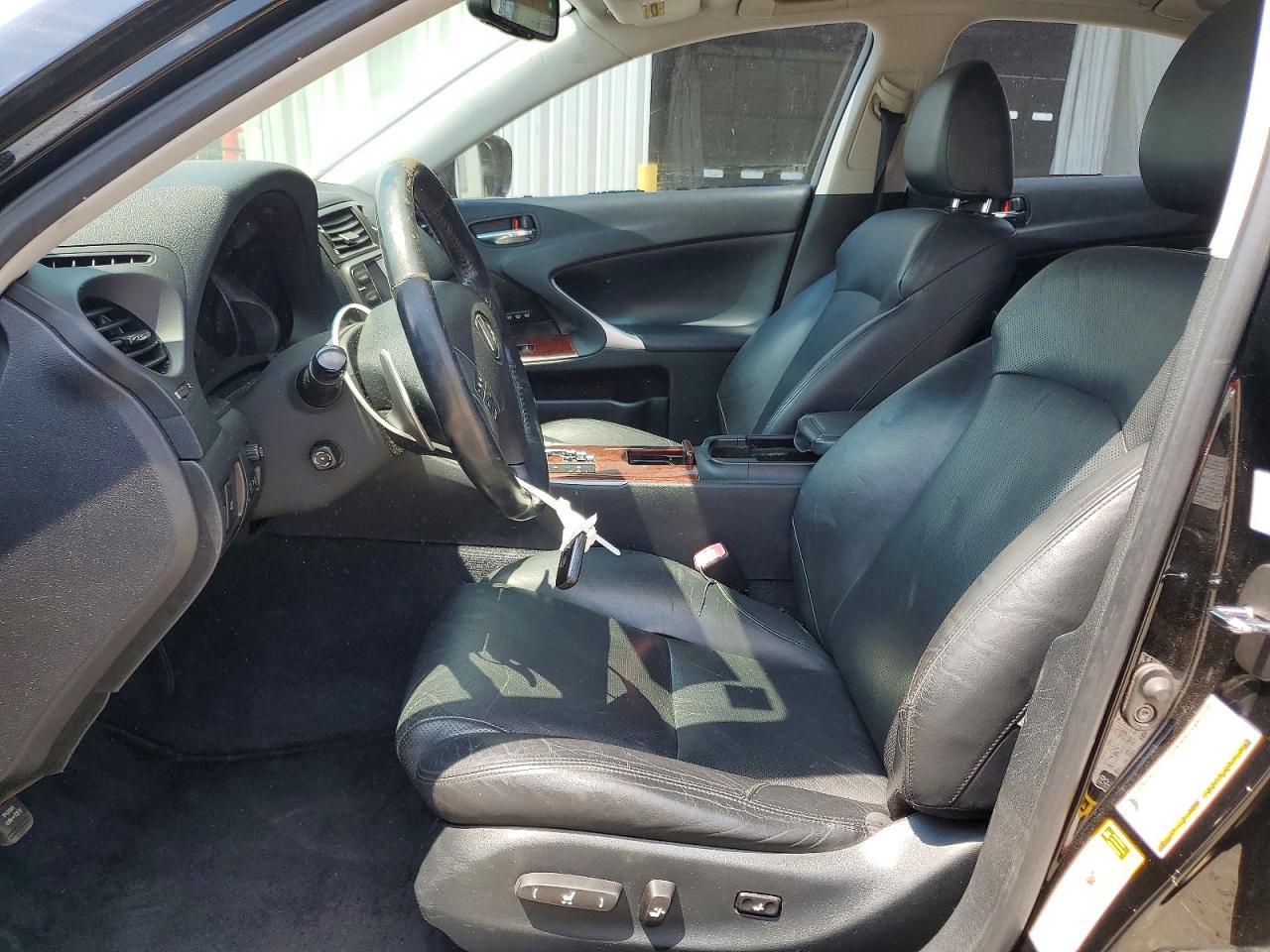 2007 Lexus Is 300 Sportcross - Фото 7