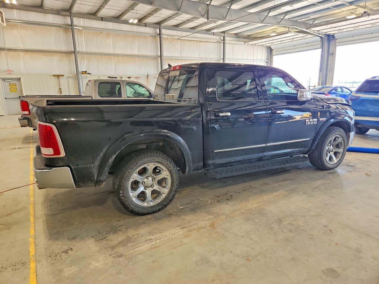 2015 Ram 1500 Laramie - Image 3