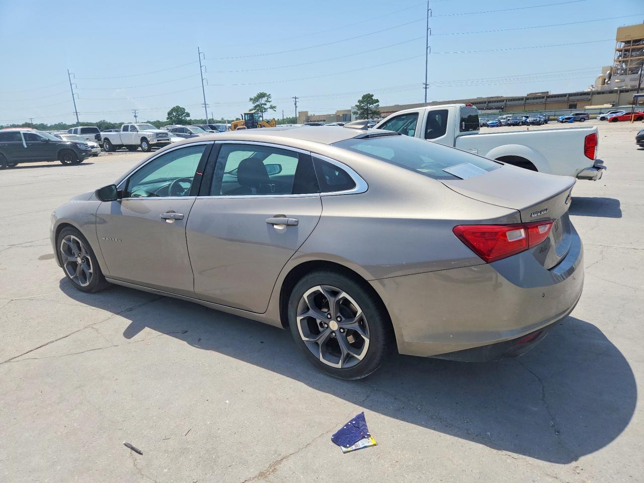 2024 Chevrolet Malibu Lt - Фото 2
