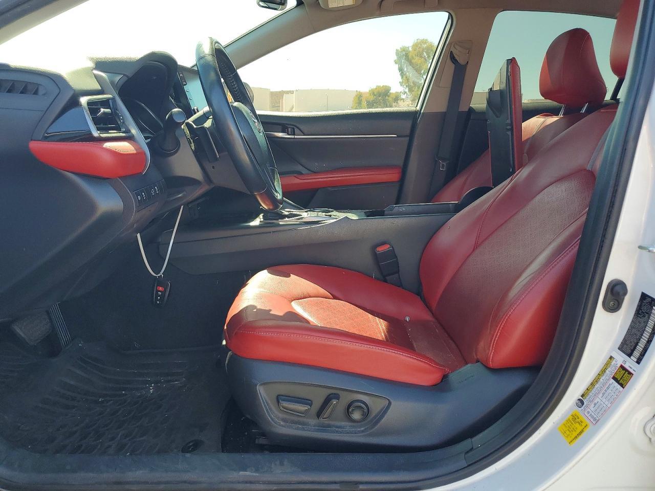 2021 Toyota Camry Xse - Фото 7