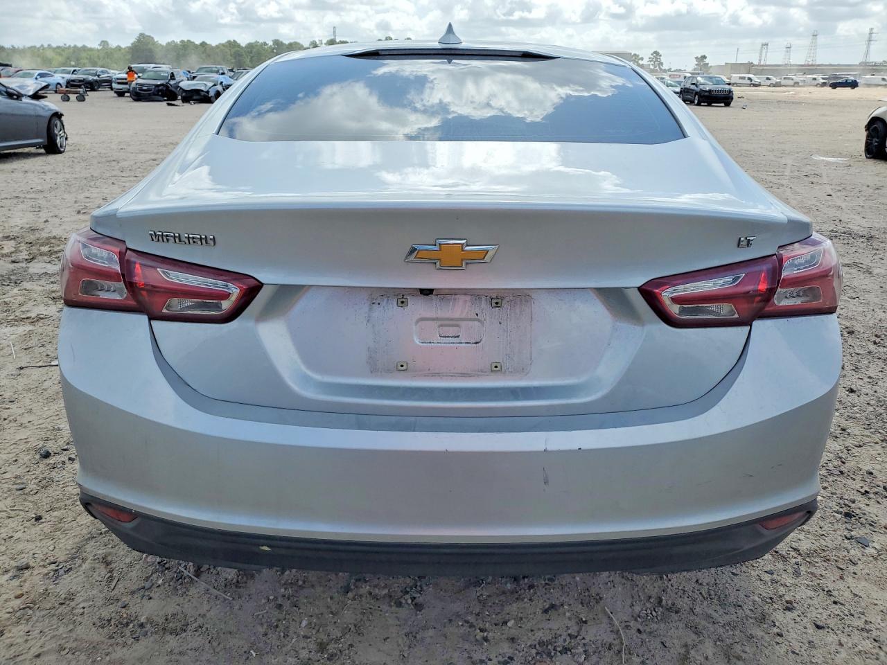 2021 Chevrolet Malibu Lt - Фото 6
