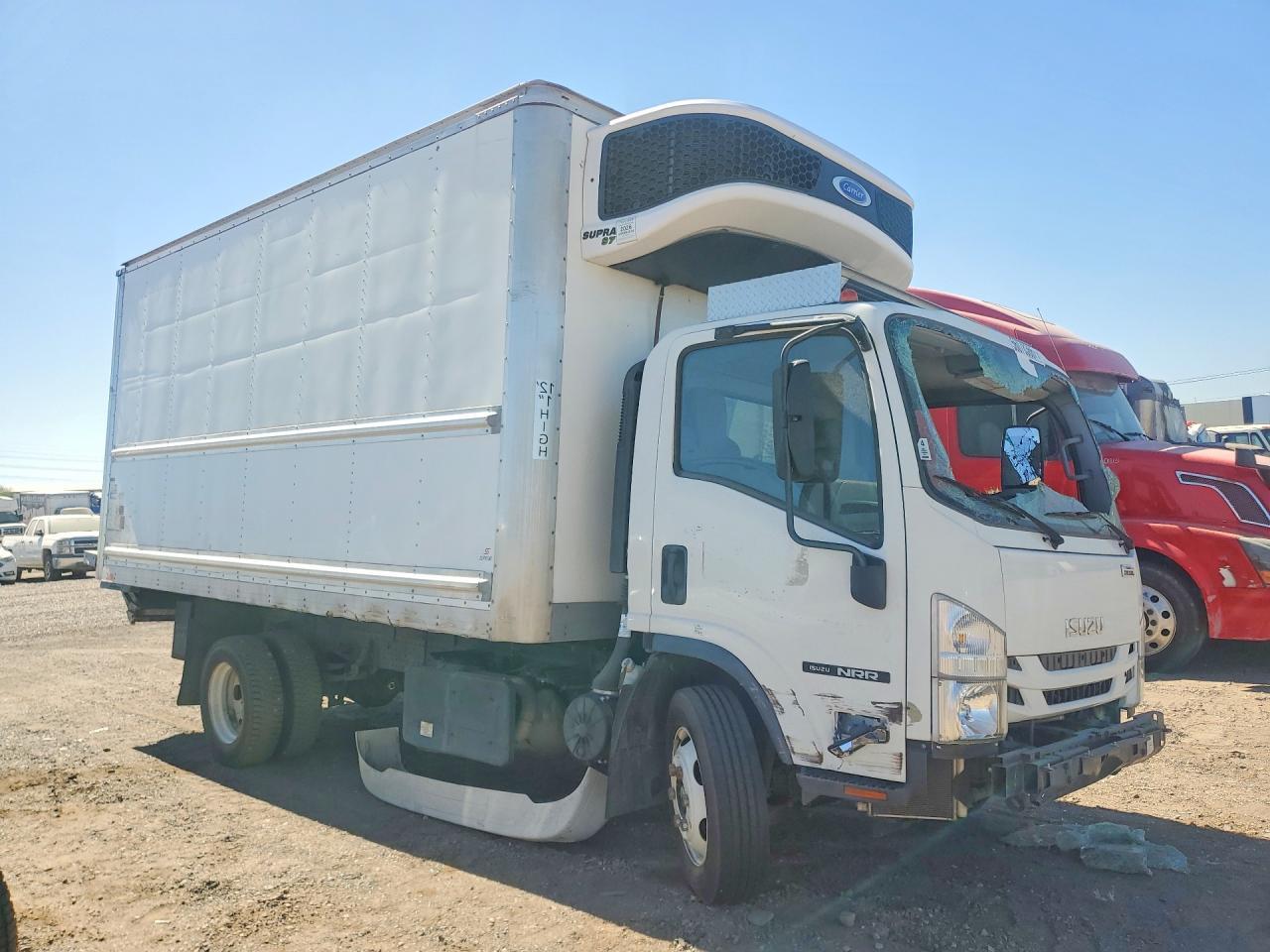2022 Isuzu Nrr Refrigerated Box Truck - Image 4