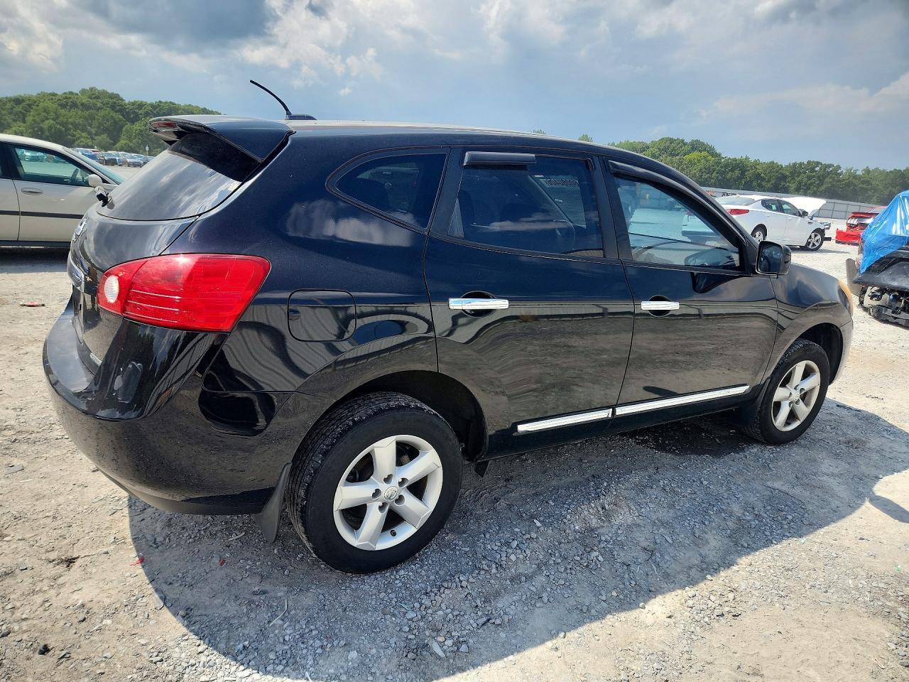 2013 Nissan Rogue S - Фото 3