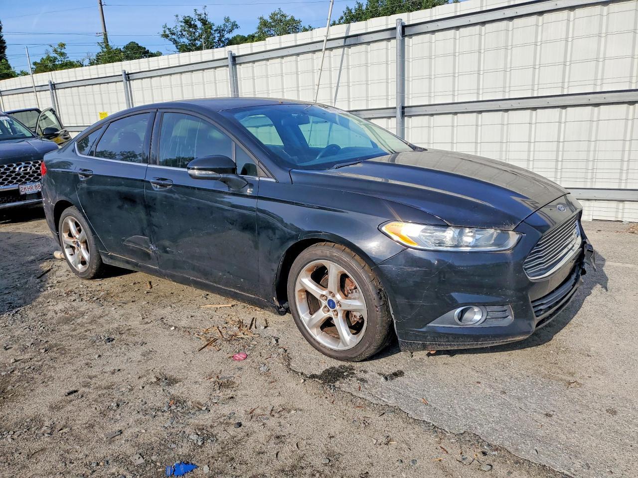 2016 Ford Fusion Se - Фото 4
