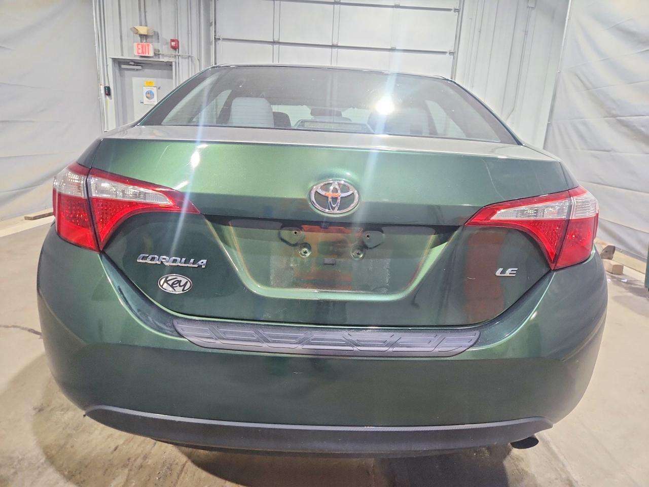2015 Toyota Corolla Le - Фото 6