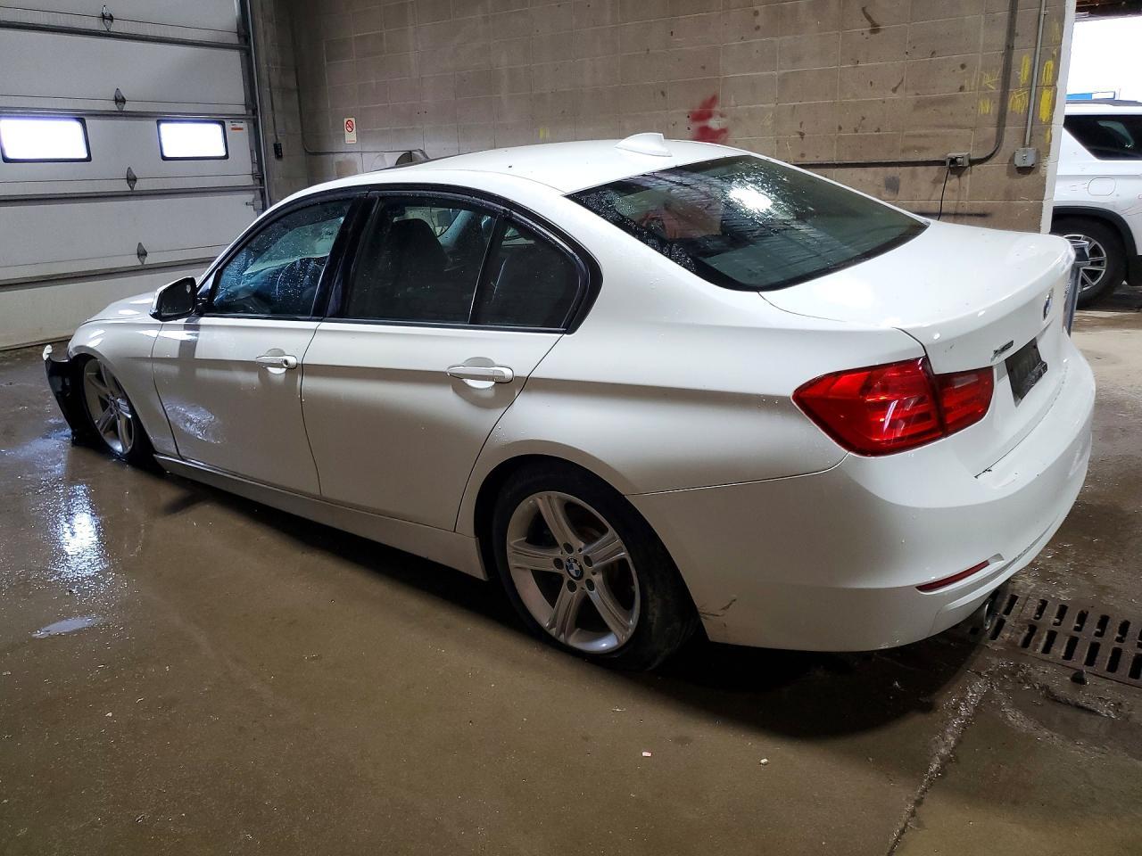 2015 BMW 320 I xDrive - Image 2