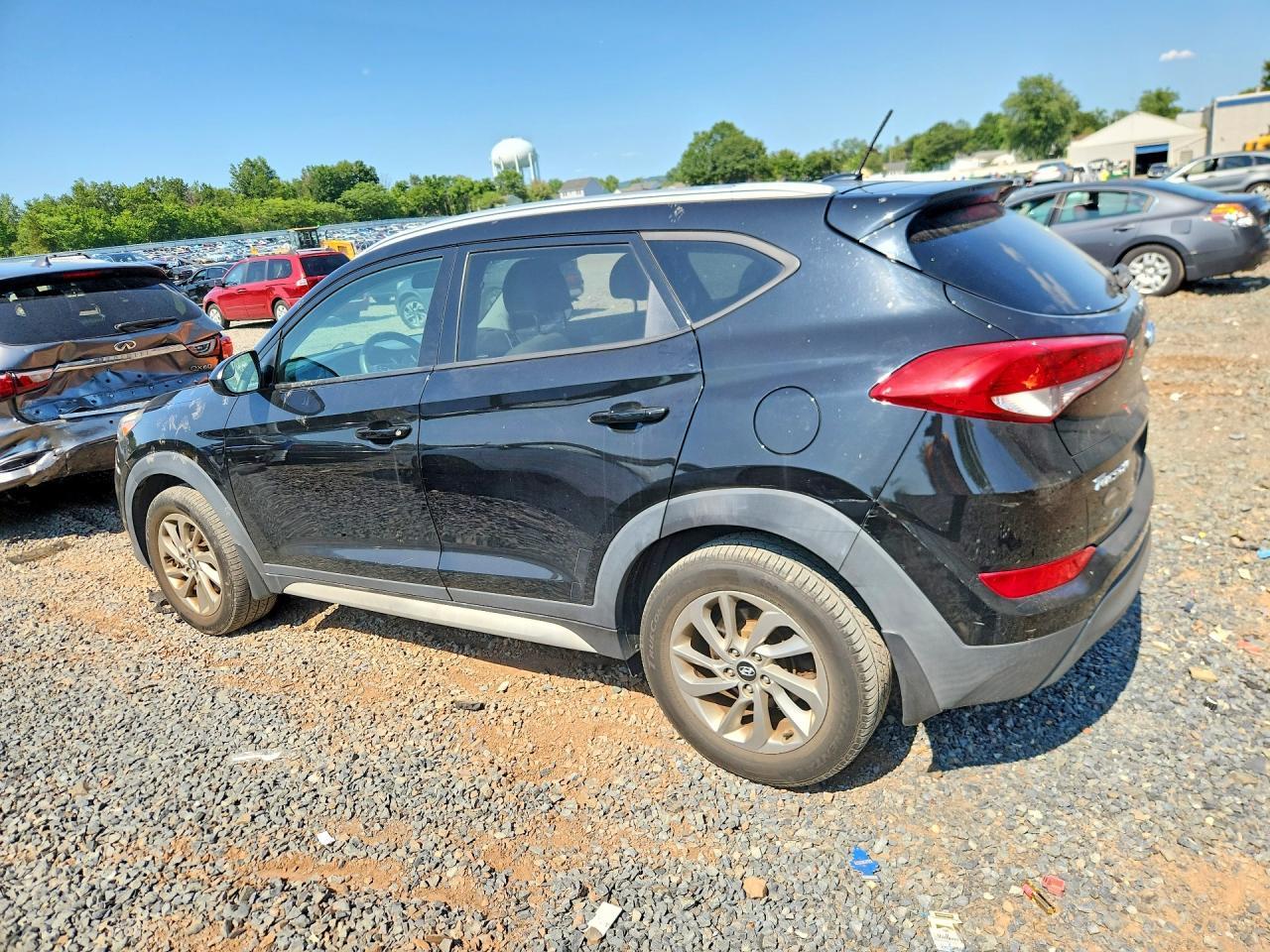 2017 Hyundai Tucson Se - Фото 2