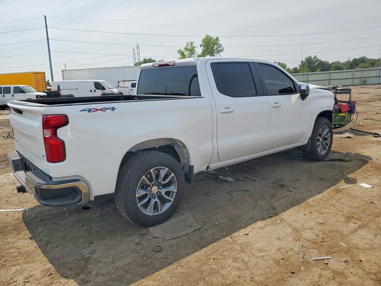 2026 Chevrolet Silverado K1500 Lt-L - Image 3