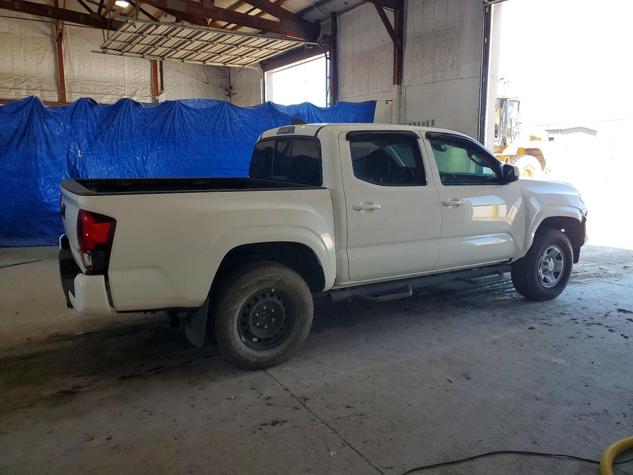 2021 Toyota Tacoma Sr V6 - Фото 3