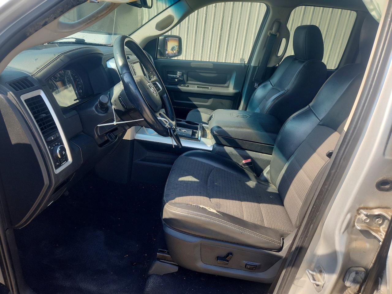 2011 Dodge Ram 1500 - Фото 7