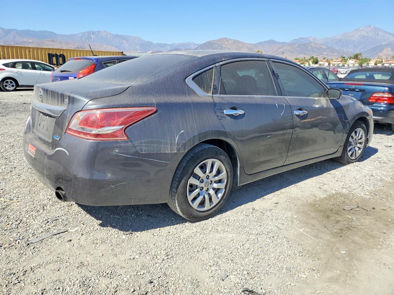 2013 Nissan Altima 2.5 - Фото 3