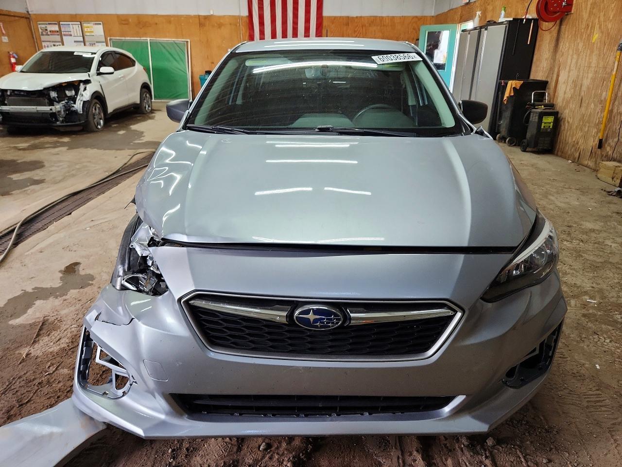 2017 Subaru Impreza - Фото 5