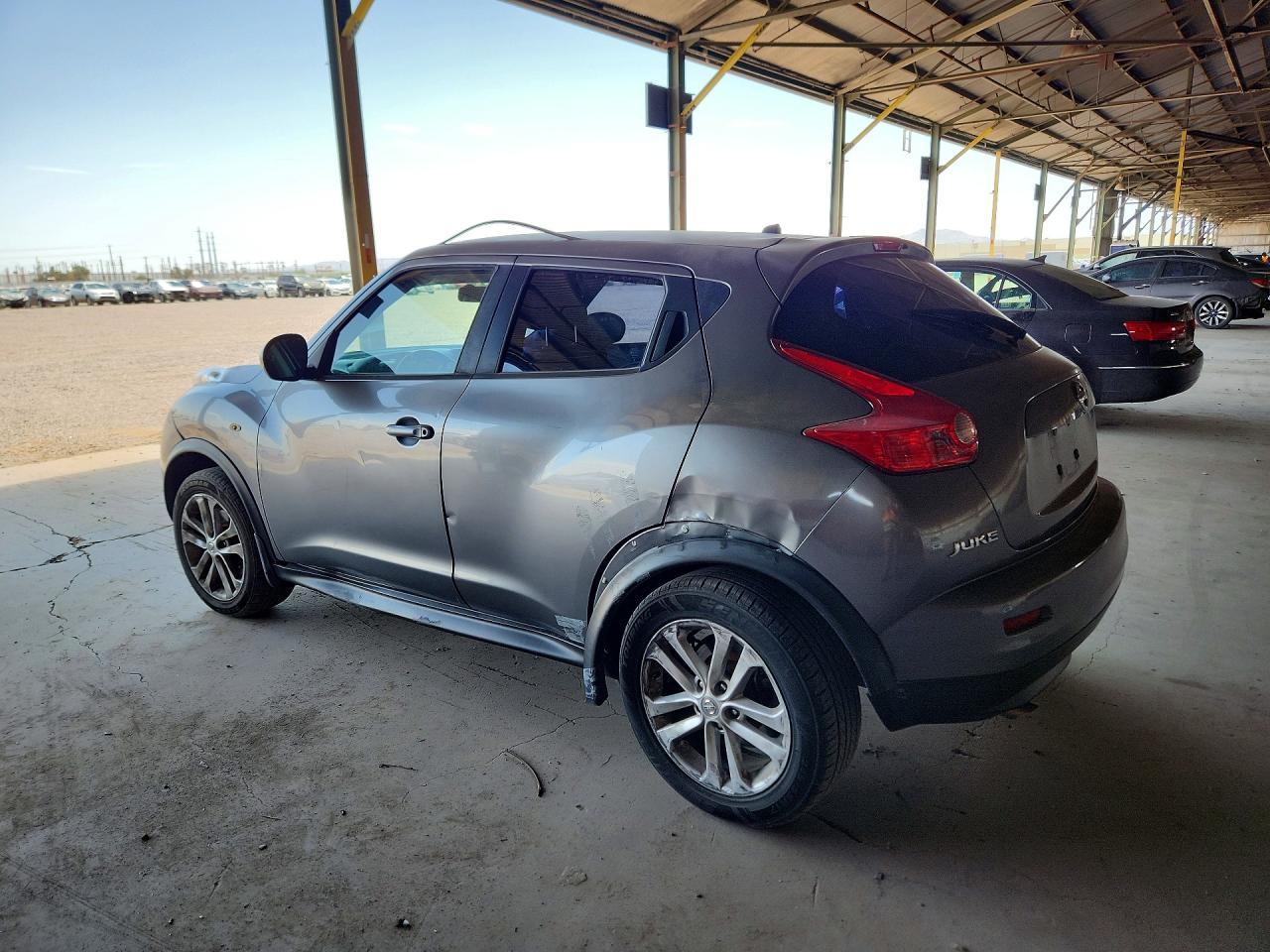 2013 Nissan Juke S/Sv/Sl - Фото 2