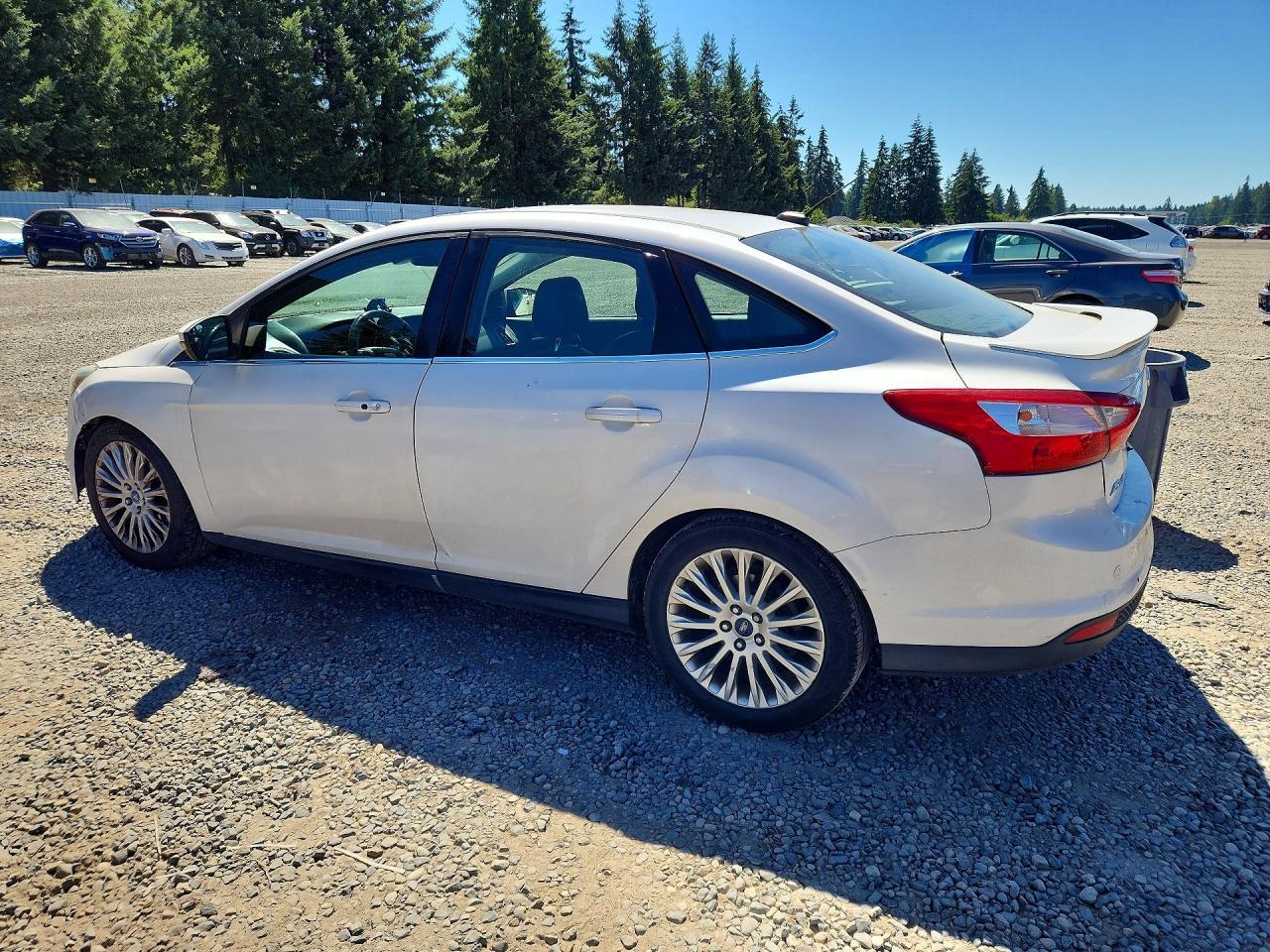 2012 Ford Focus Titanium - Фото 2