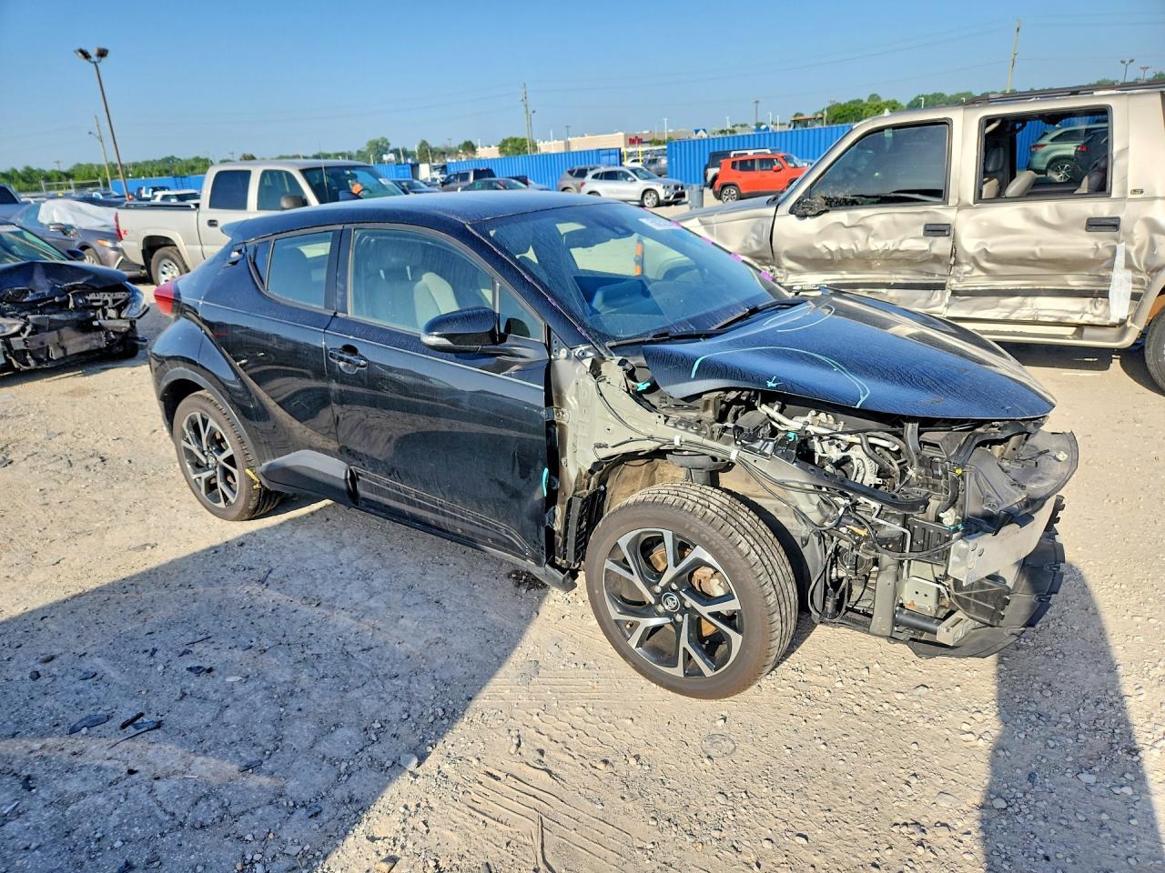 2019 Toyota C-Hr Xle - Фото 4